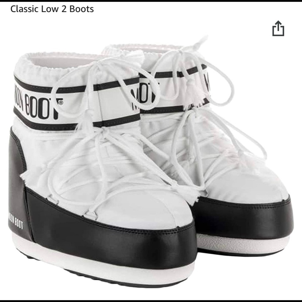 Moon Boots